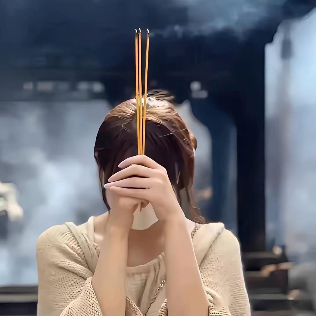 "ʜᴀᴘᴘʏ̆̈𖠚ᐝ
