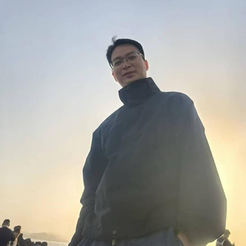 @  蔡
