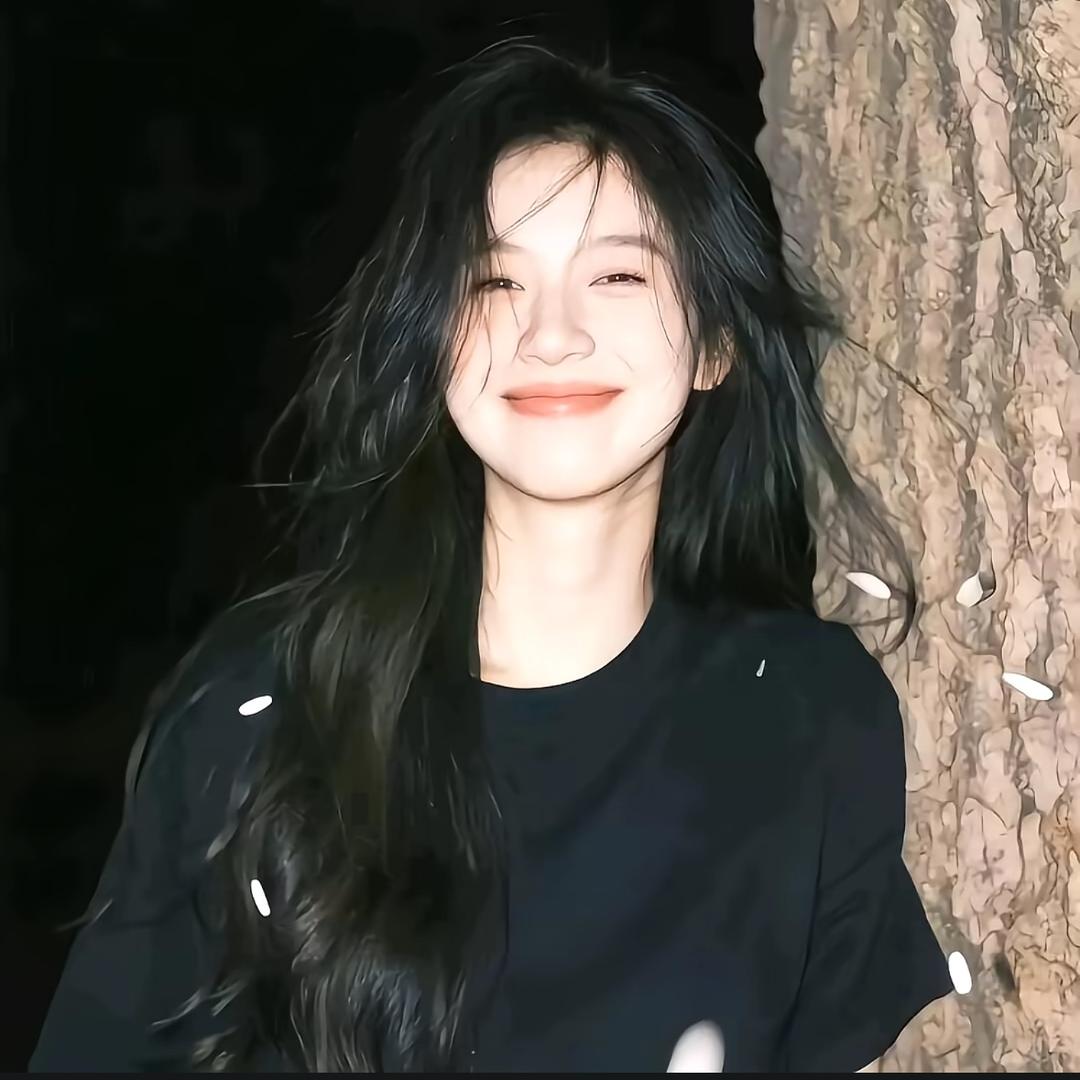 ᥫᩣ吃饱睡不饱>_<