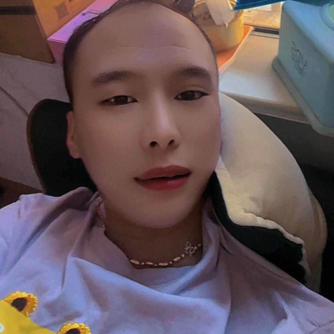🦄☞ 💞ヤ俆先苼_@ཻ༗