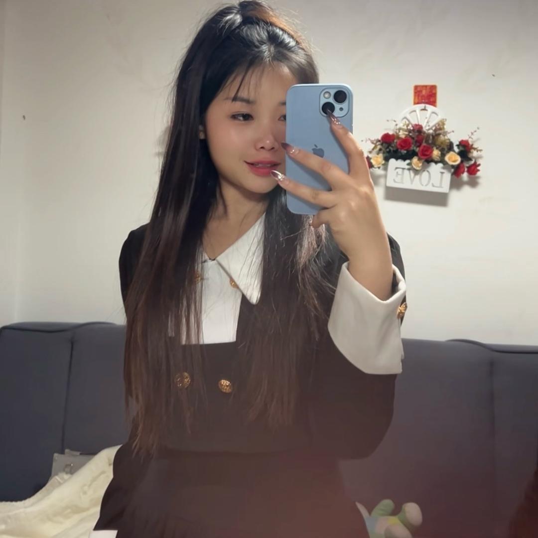 @💜A Hmwe💜( မွှေး )