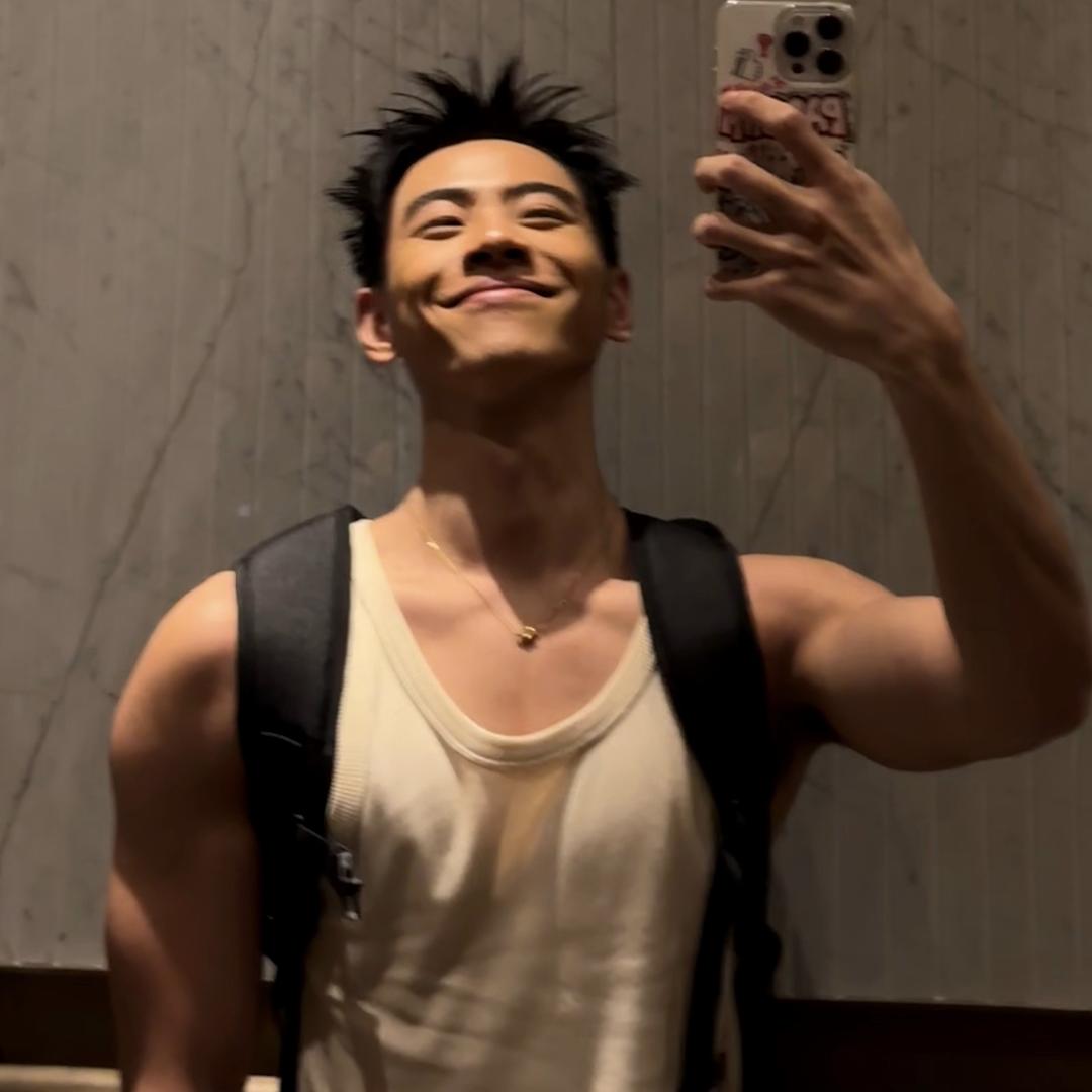 是UncleSix