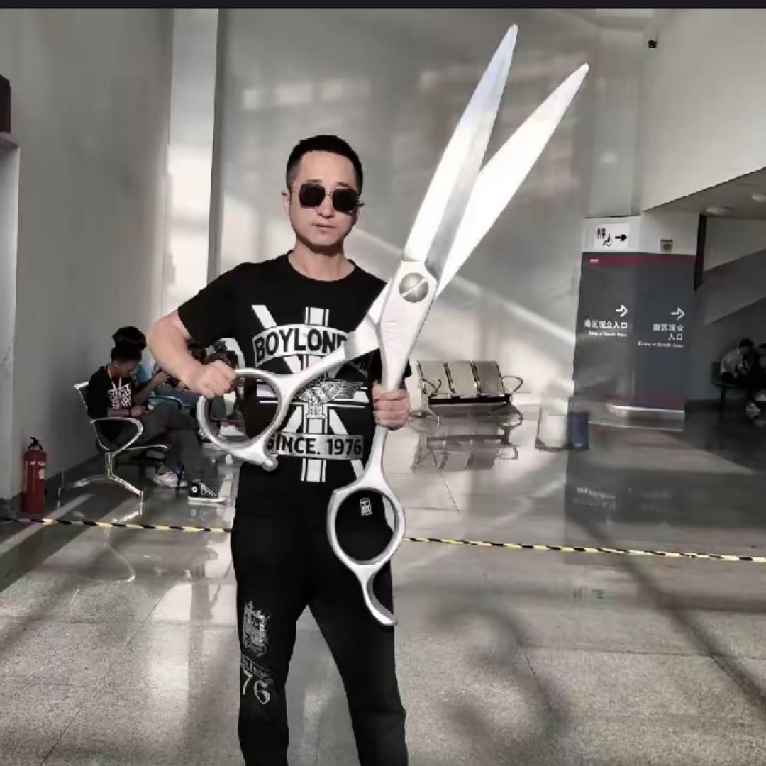 双辽天姿造型  雷哥