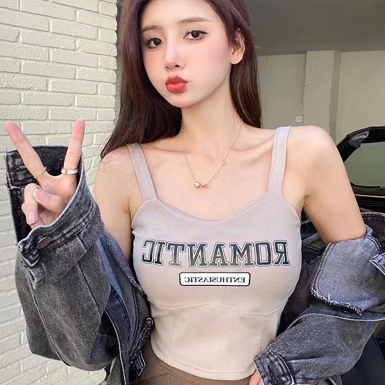 俏品秀儿恒美娜内衣专卖店