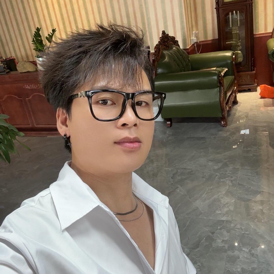 男士发型师—王子