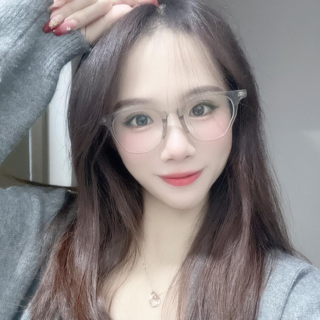 小呀小芸芸