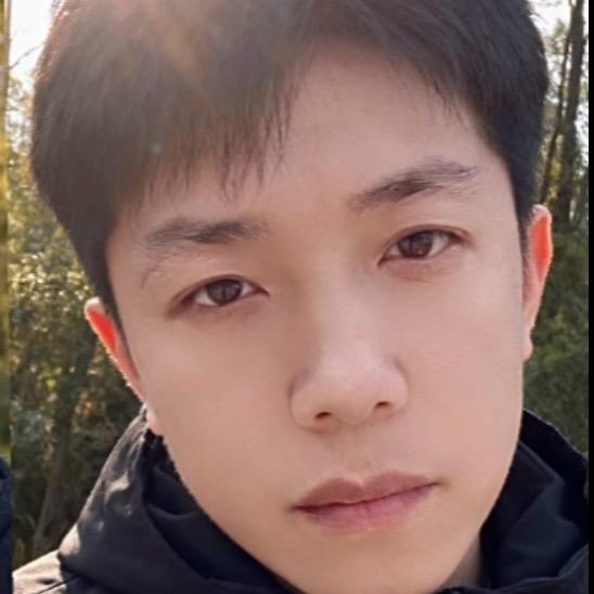 含笑半步癫（欧阳）