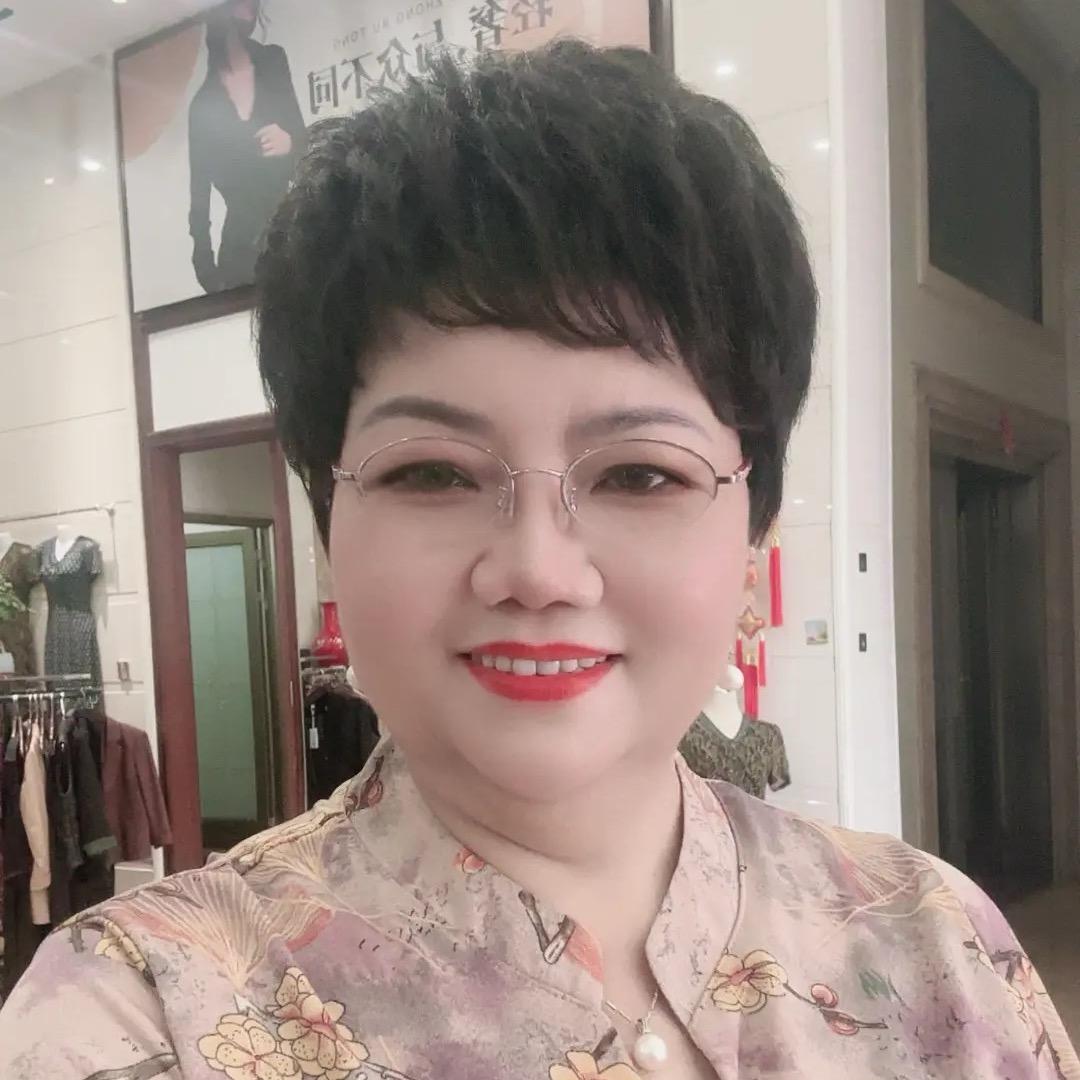 梅云陈姐服饰