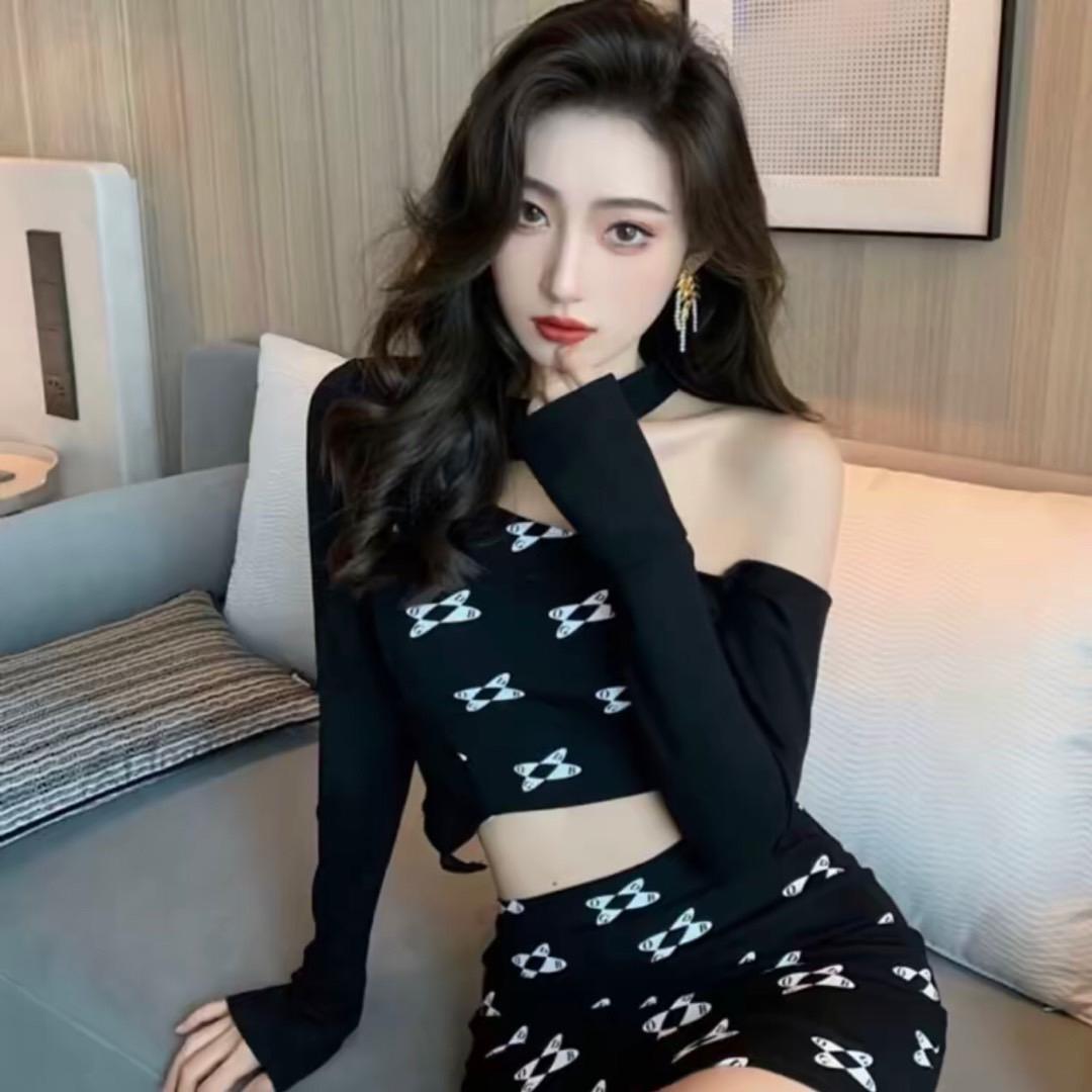 安妮休闲（进👗👗）