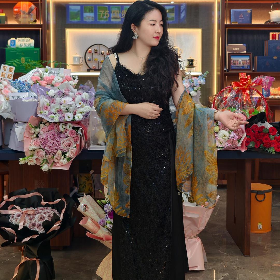 铿锵玫瑰👸