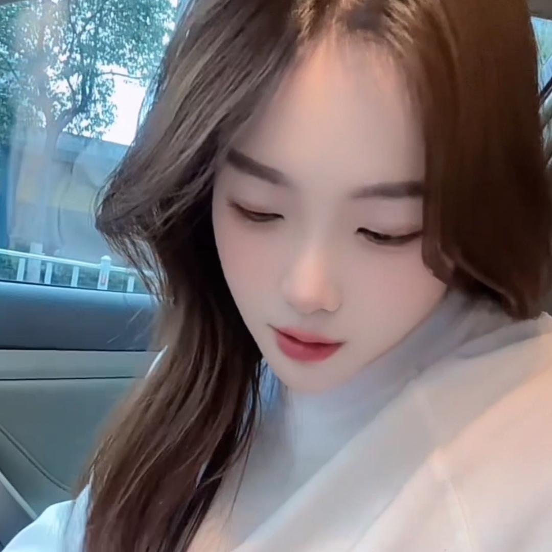 小霞