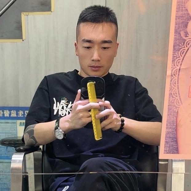 康定   减龄发型设计 杰少