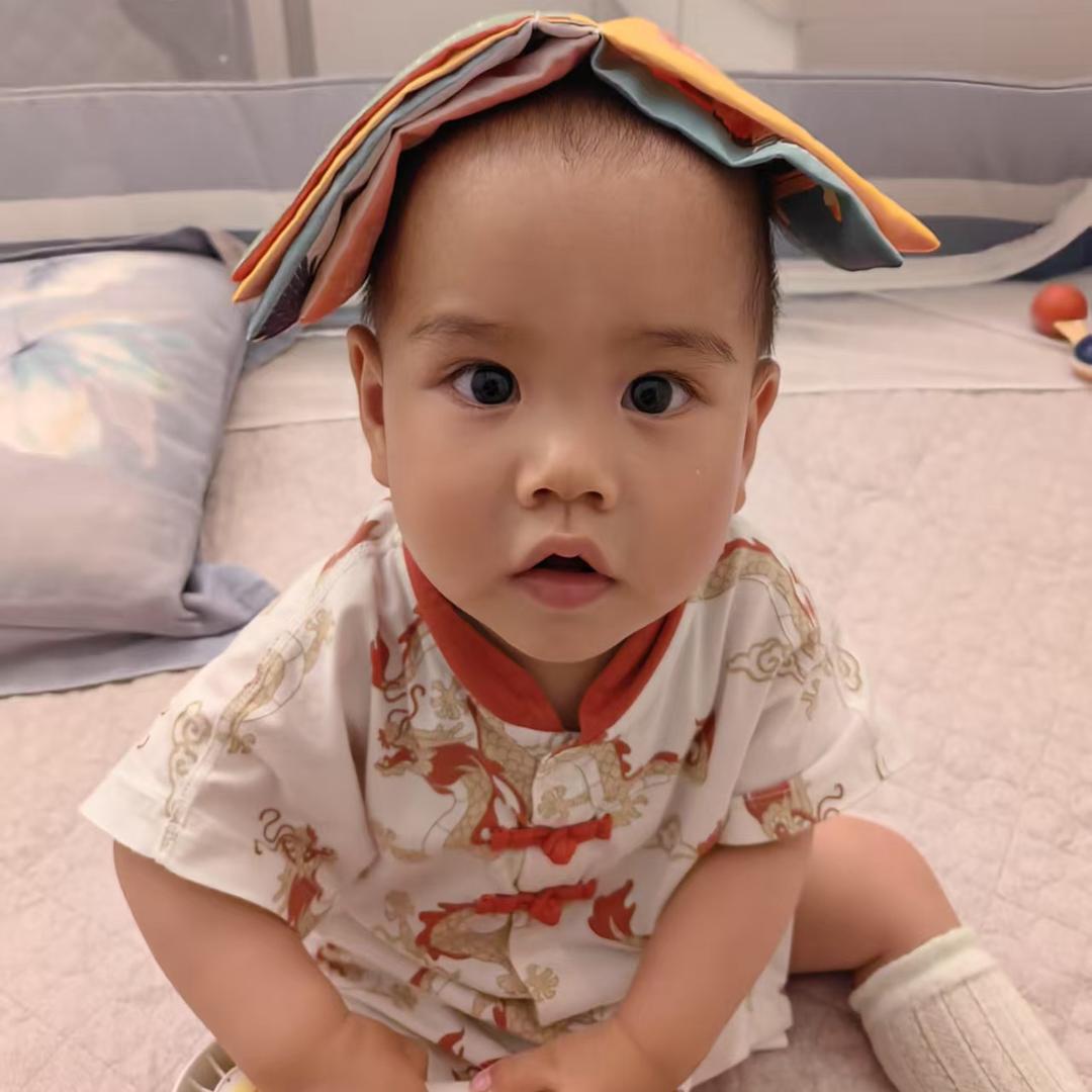 爱睡觉💤的小洪