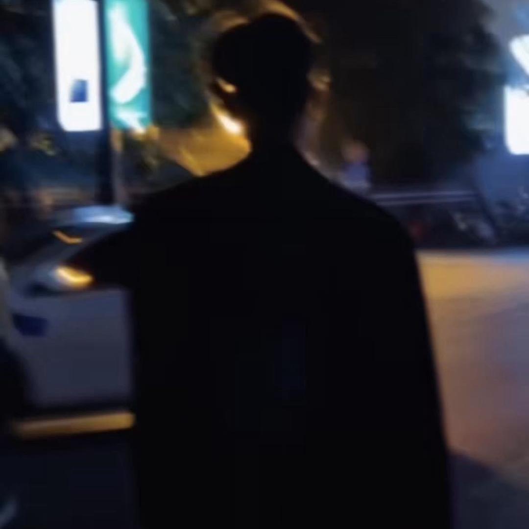 大鹏爱喝咖啡☕️