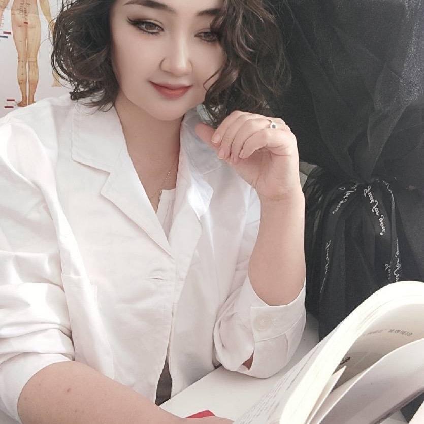 伊宁市康复与美容的玛丽