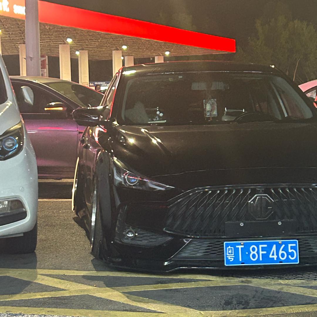 开不快的小五🏎️