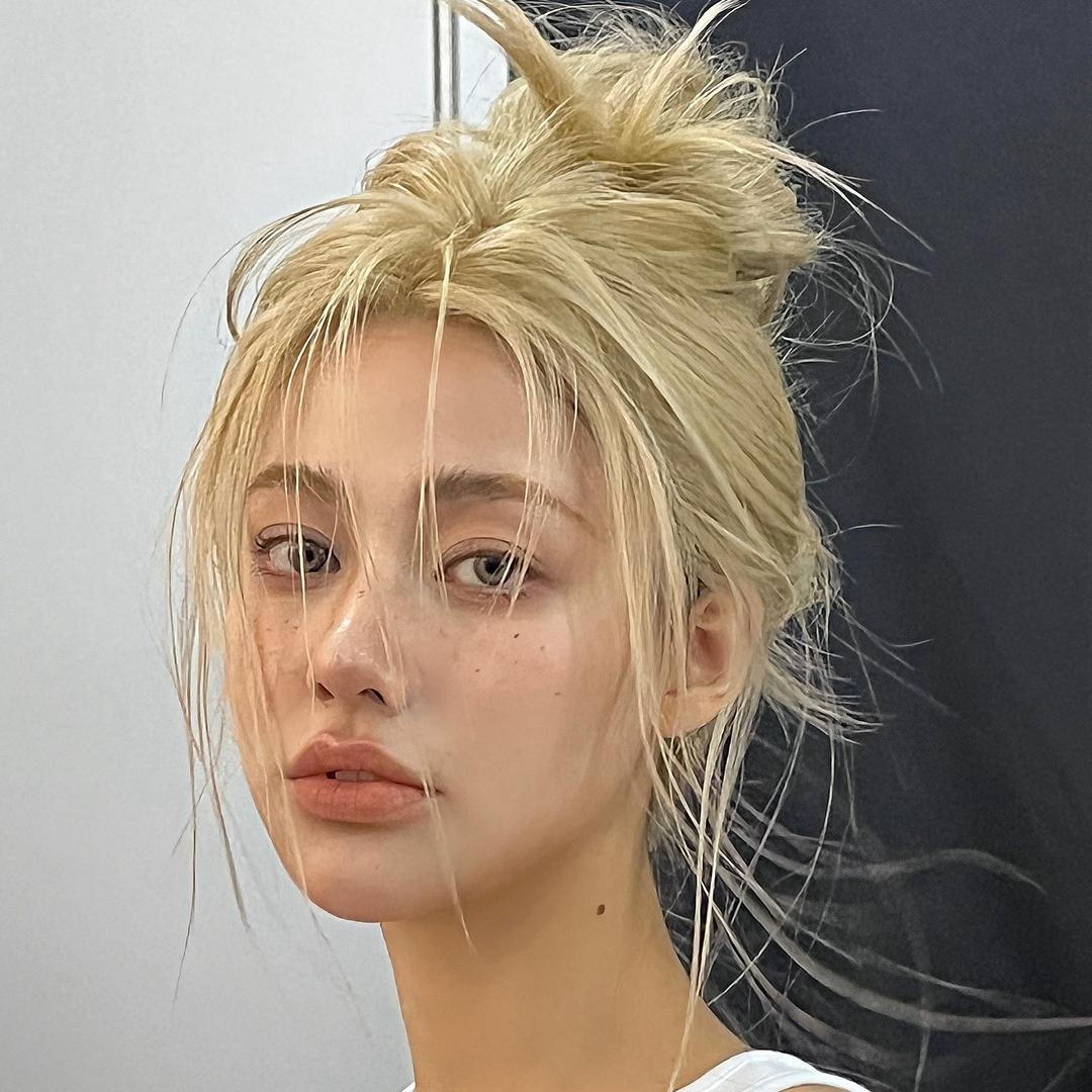 笑死个任