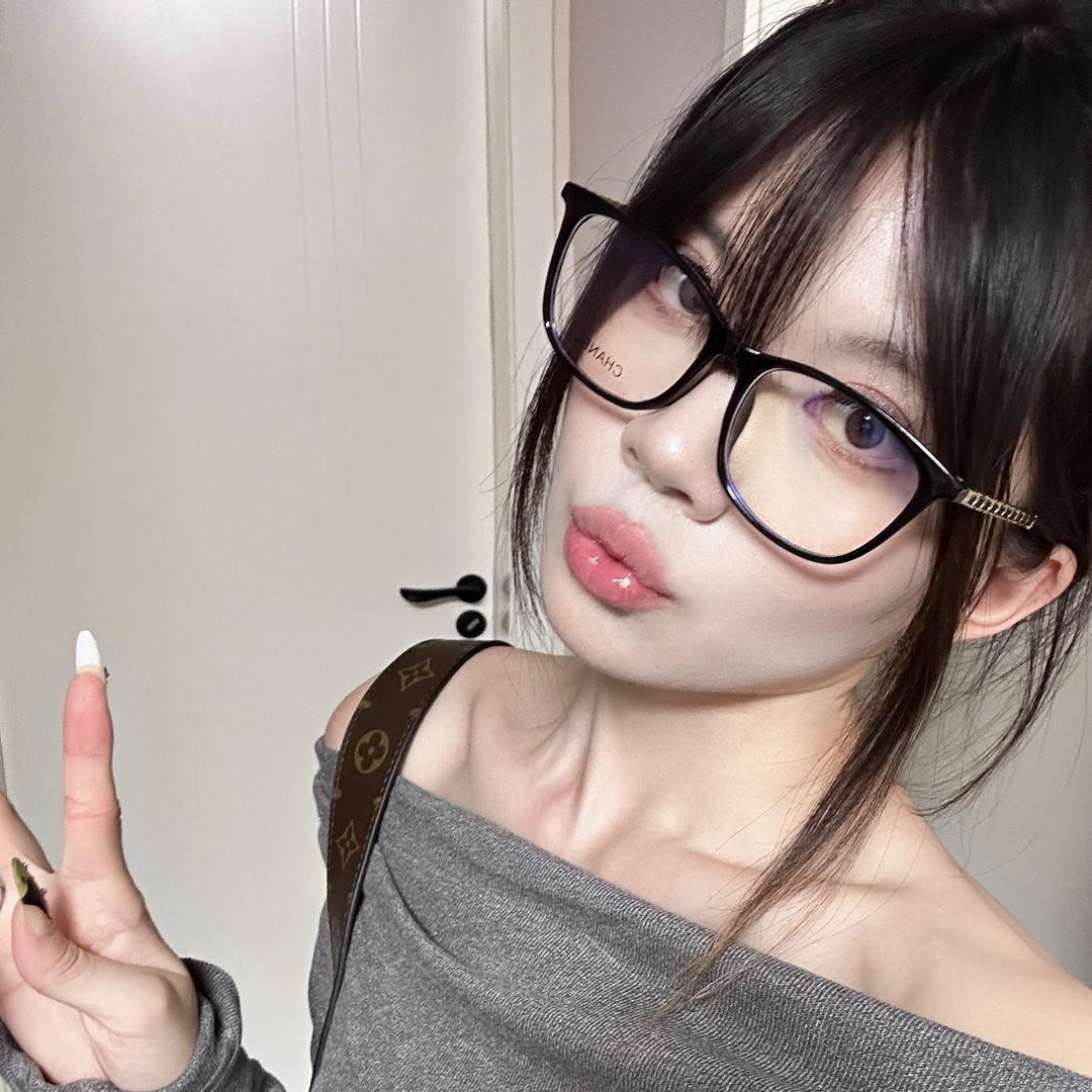 我想静静yy服饰