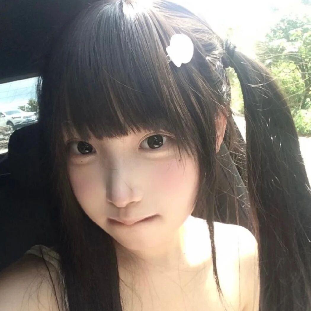 耀吃丸子.