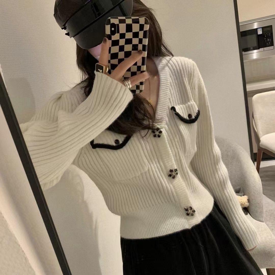 平湖市兔丸服装店