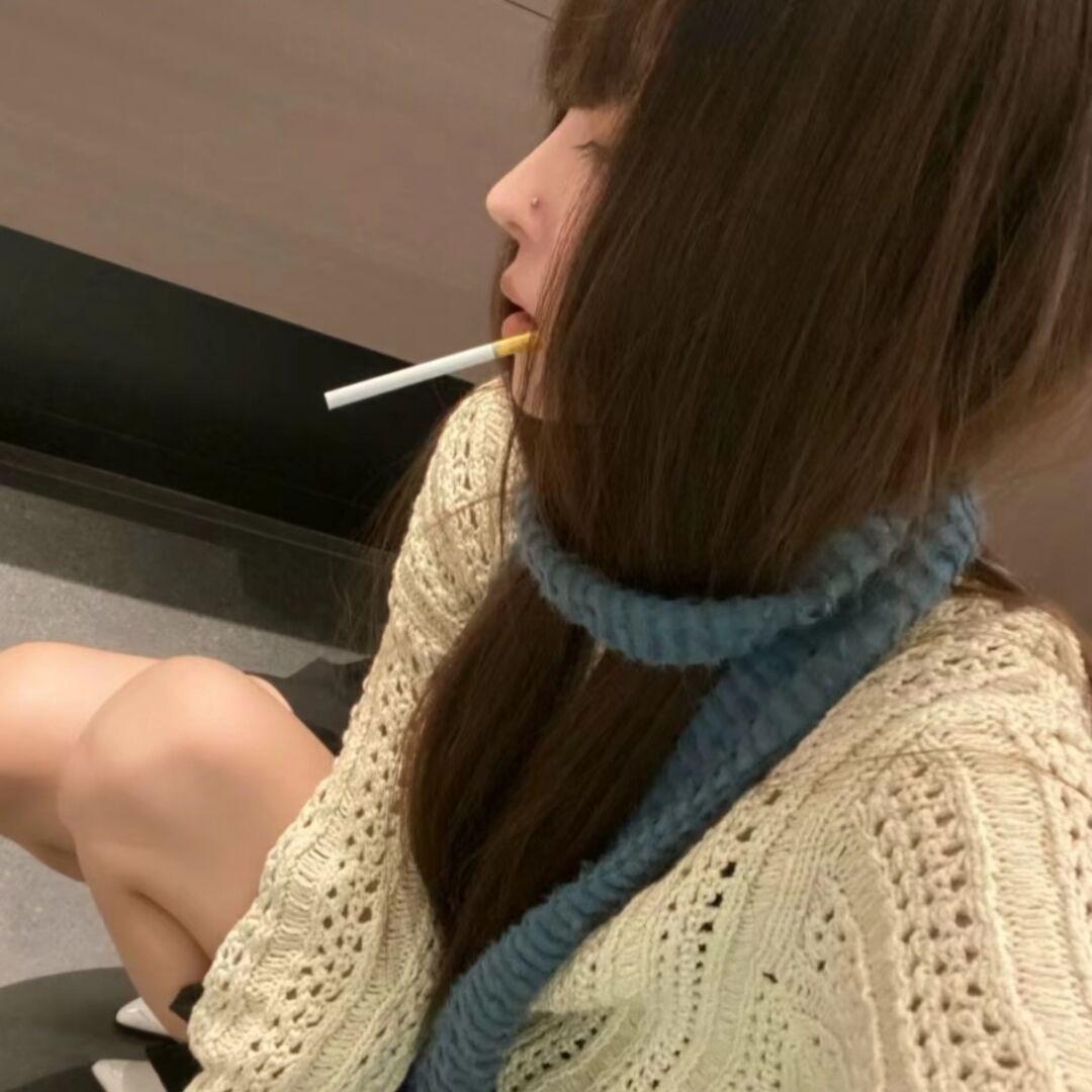 ll77