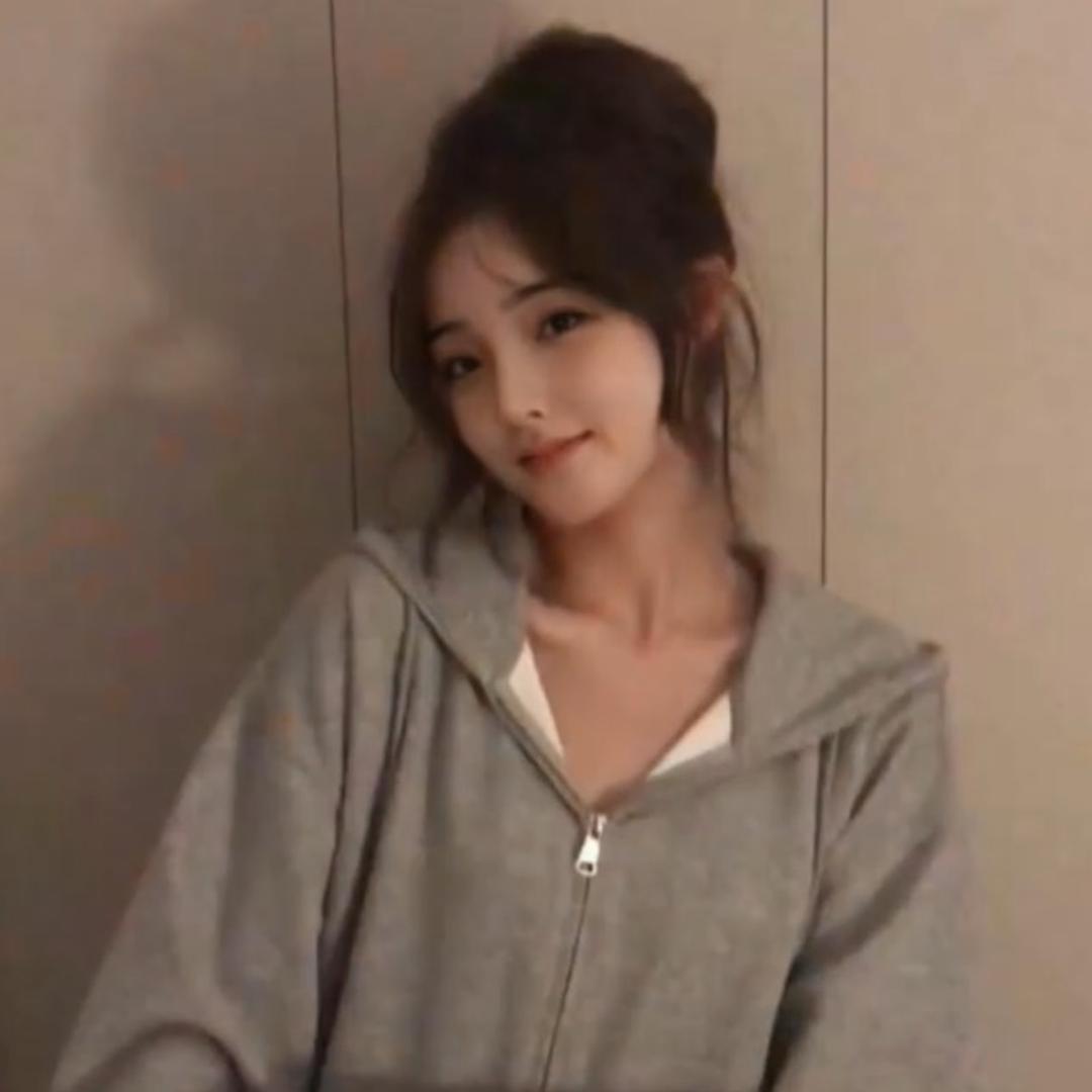 荷娜yyy