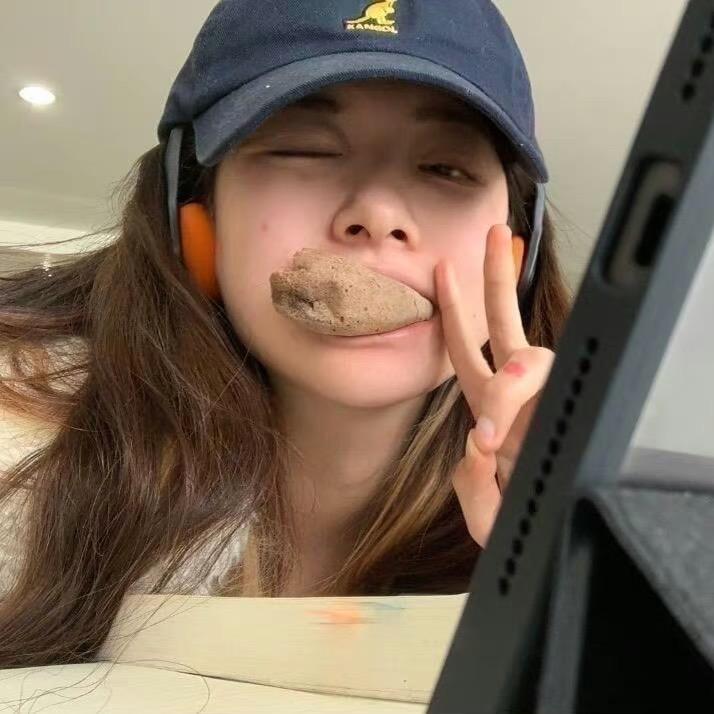 小怡同学