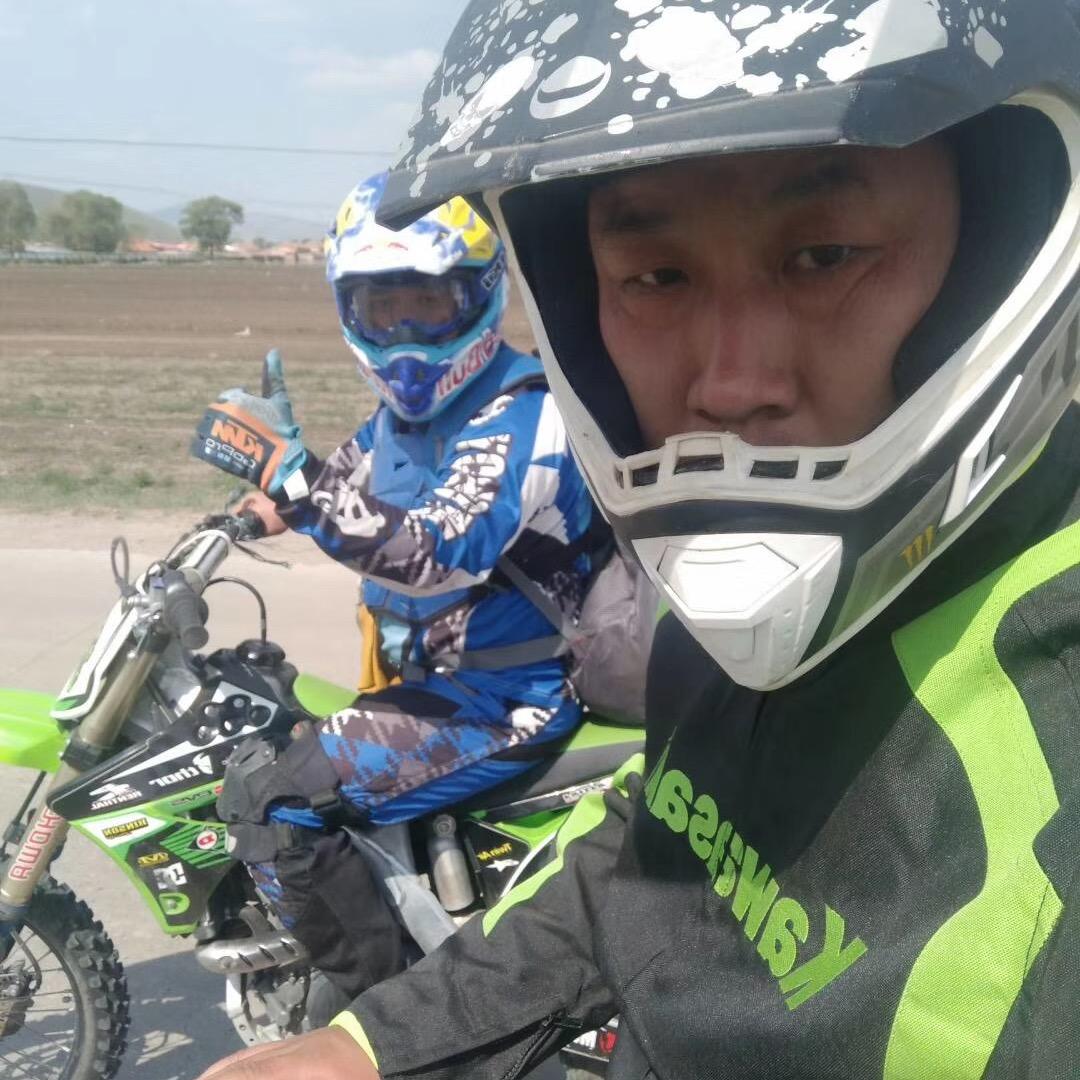 阿鹏機車