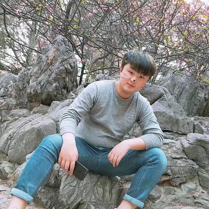 小汤同学