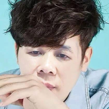 情歌王子🚬 ⁹²²