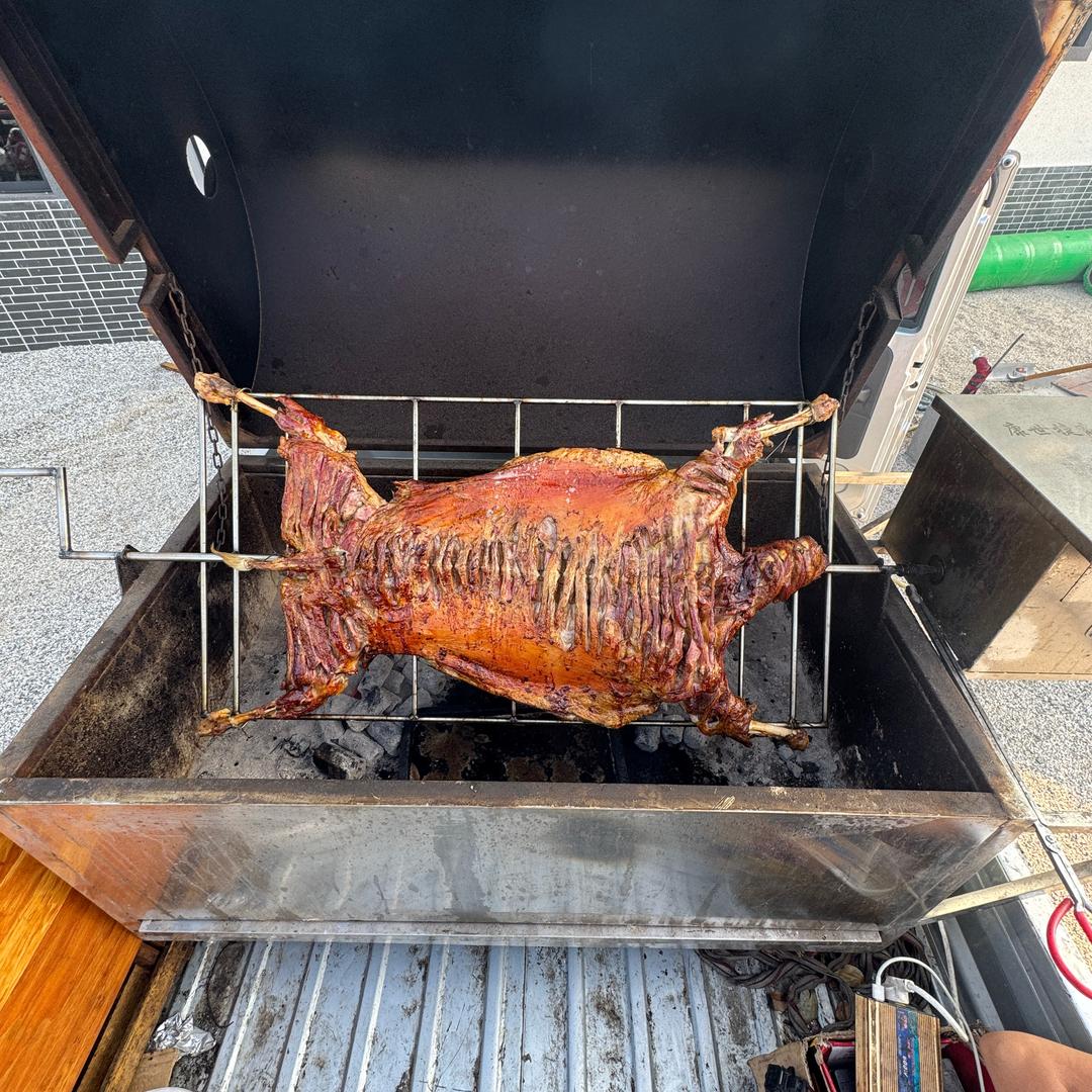 驻马店张师傅定制烤全羊