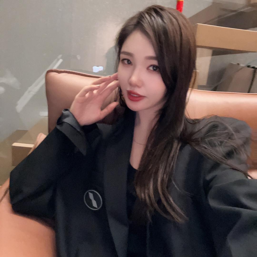 扬州西瓜女装(美伊荟)