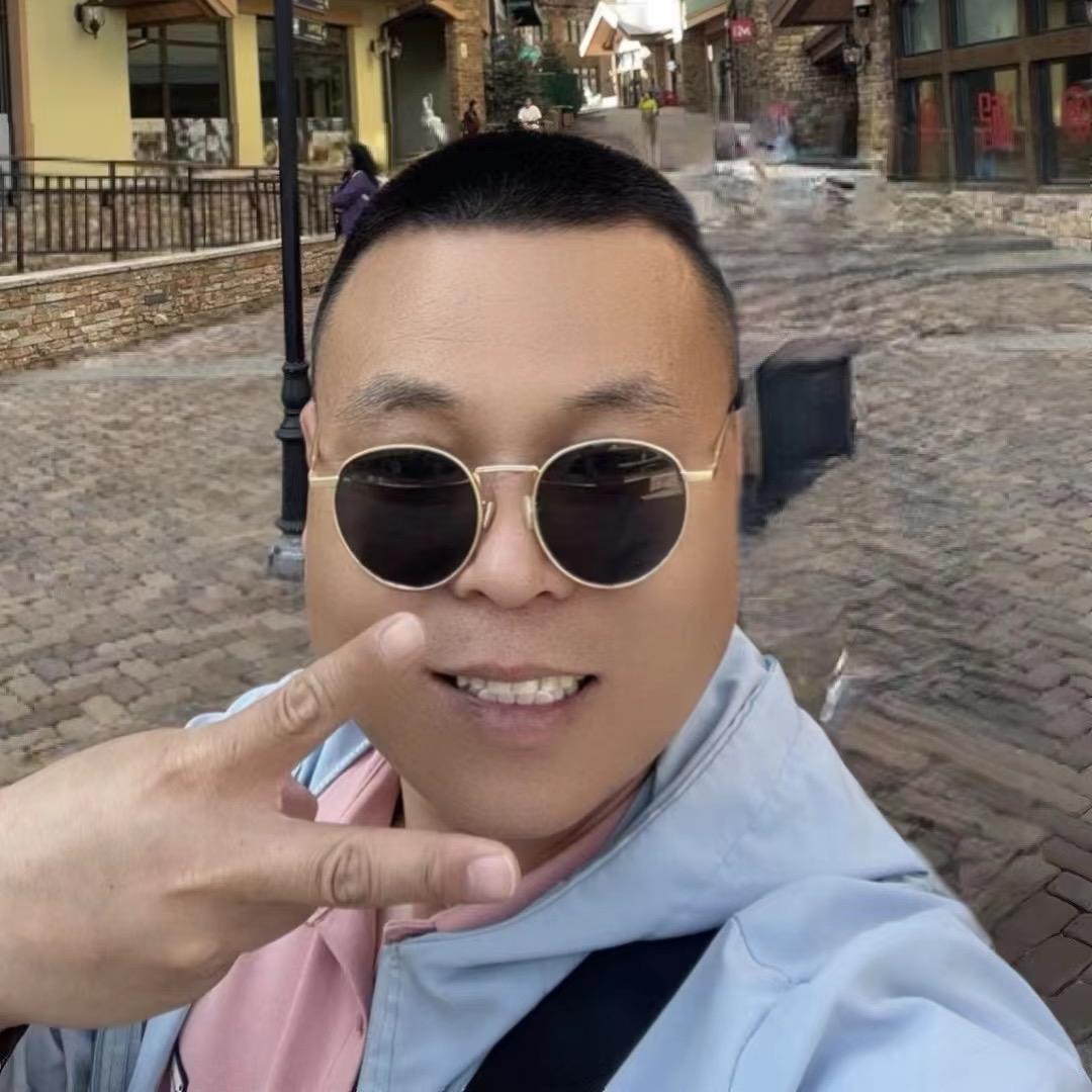 旅游推荐官小吕