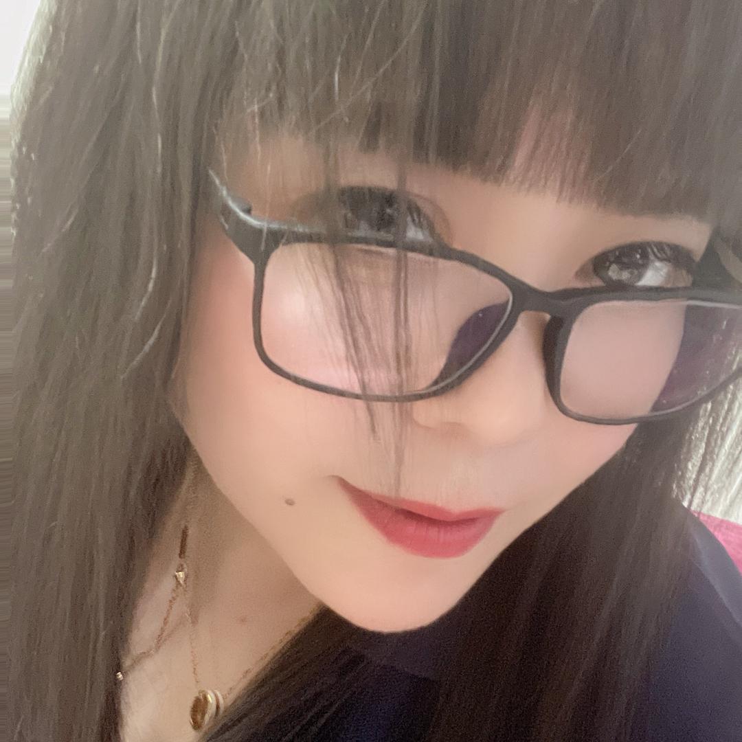 衣依