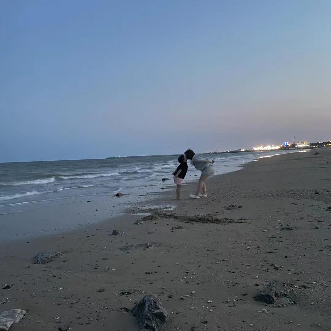 施施施大可爱小姐