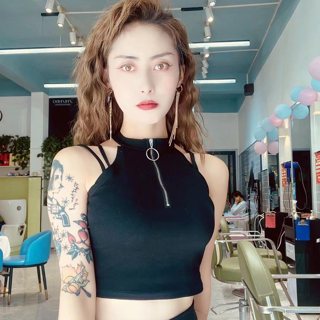 搞头发的#栀研