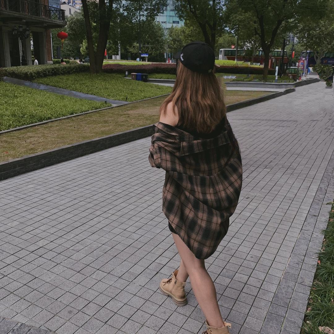 秋小兔