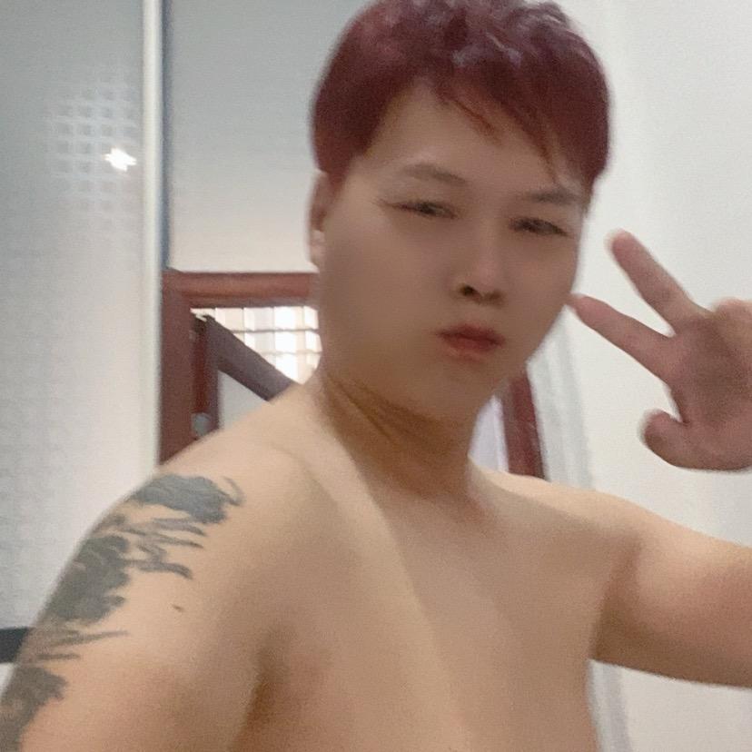 （刘❤️辉🌹）
