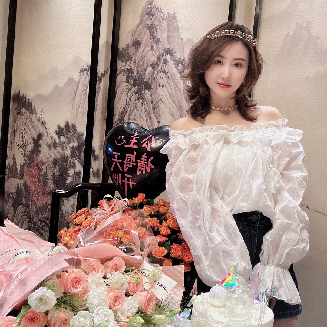 蜜桃苏打水💕