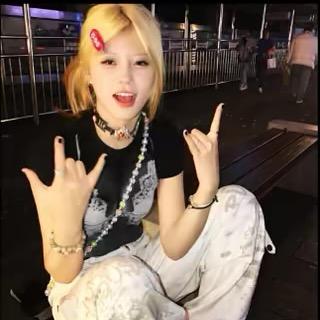 爱扇巴掌的前女友