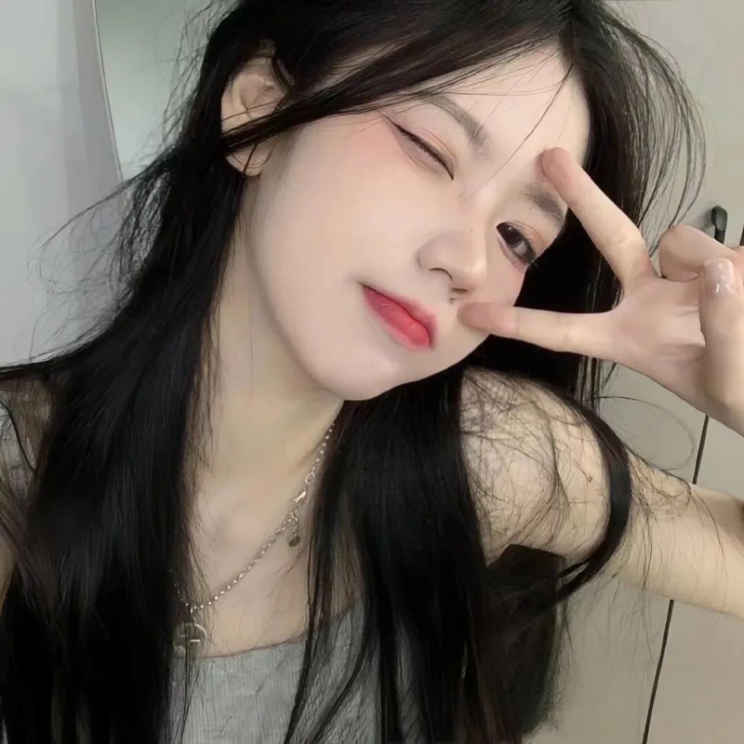 奶绿茶花