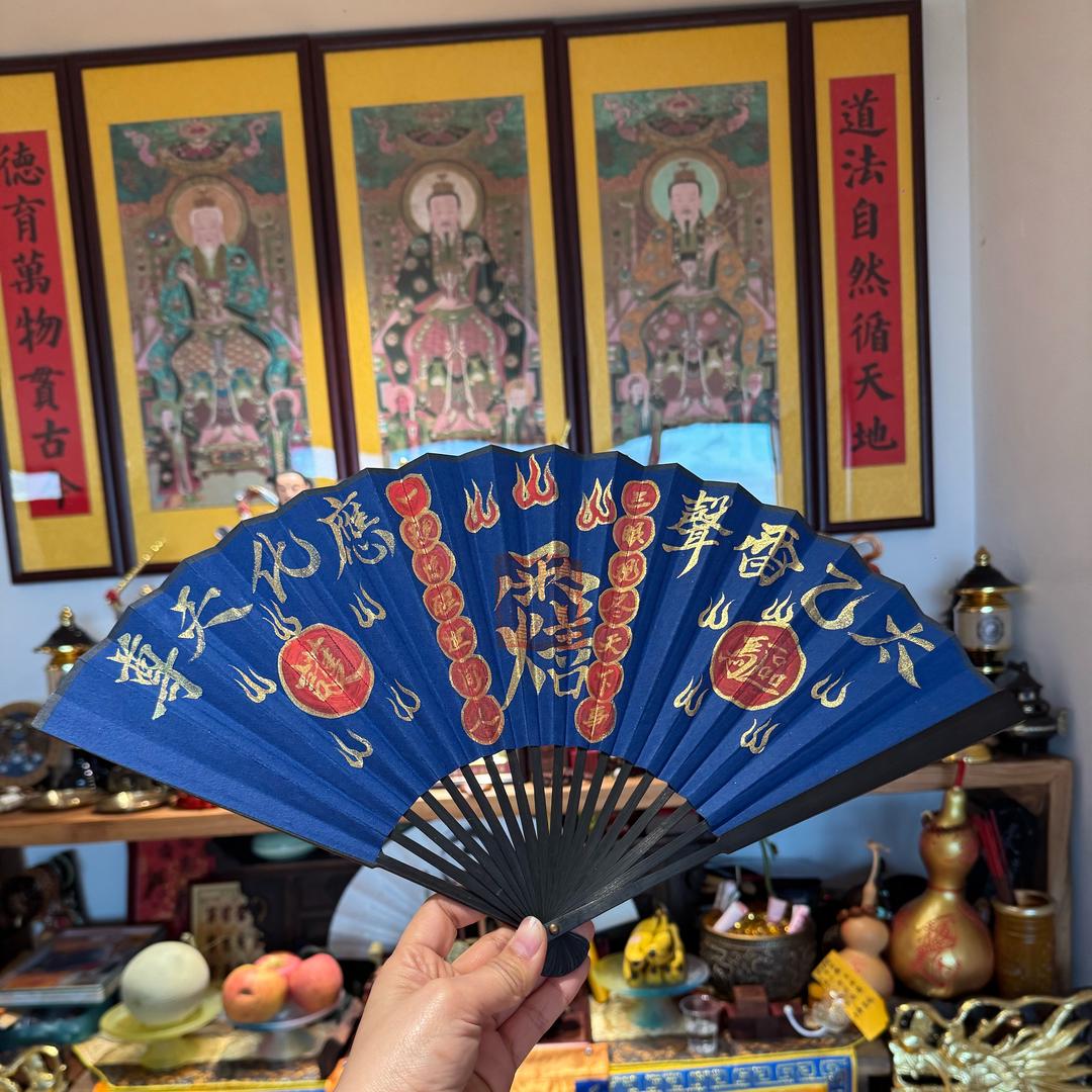 喵🐱的同修小白