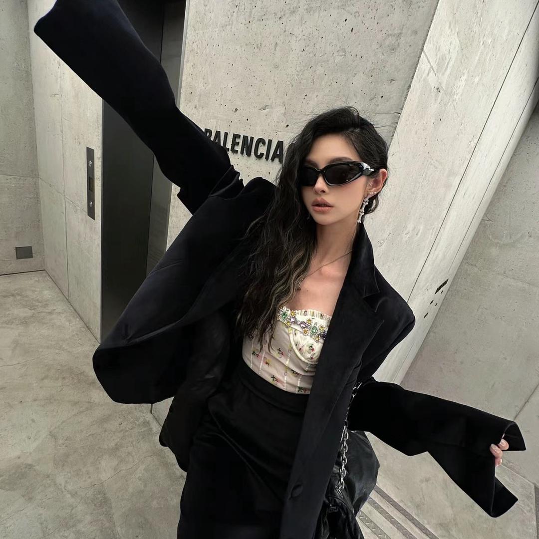 贺·喜喜女装集合店
