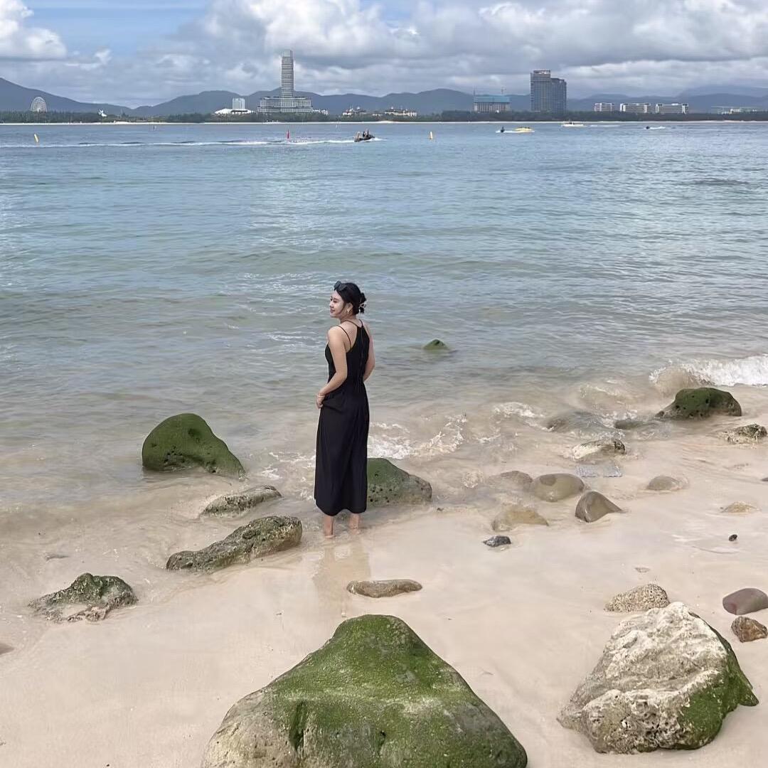 宾川县VIP实体女装店