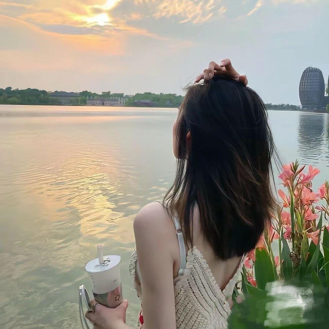 怡怡怡（新号小白）