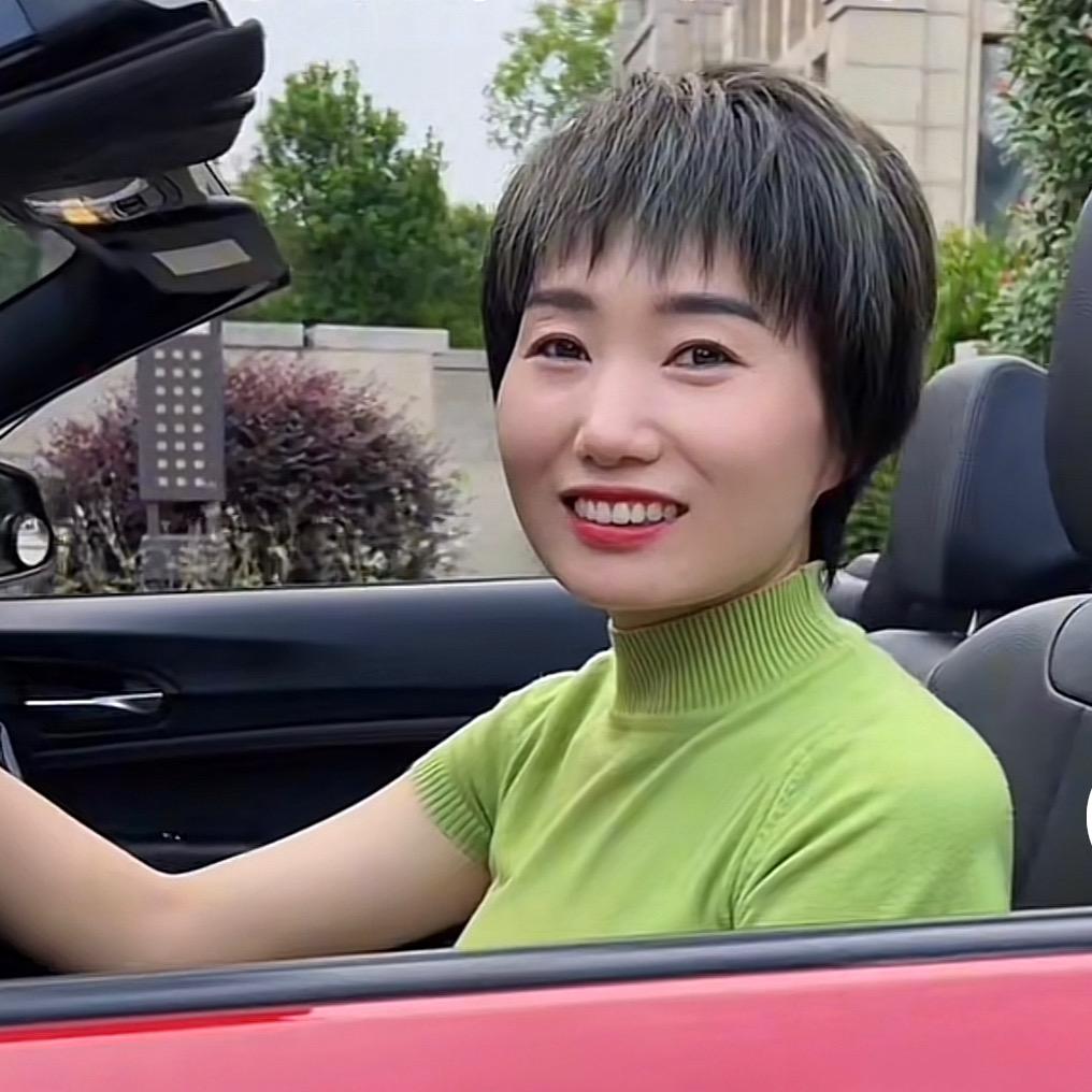 湖州娜姐二手车