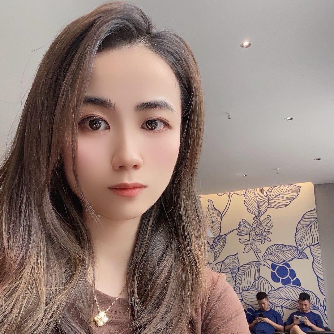 南韩高定衣舍店