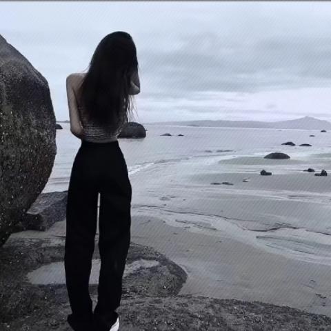 哼哼魚🐠