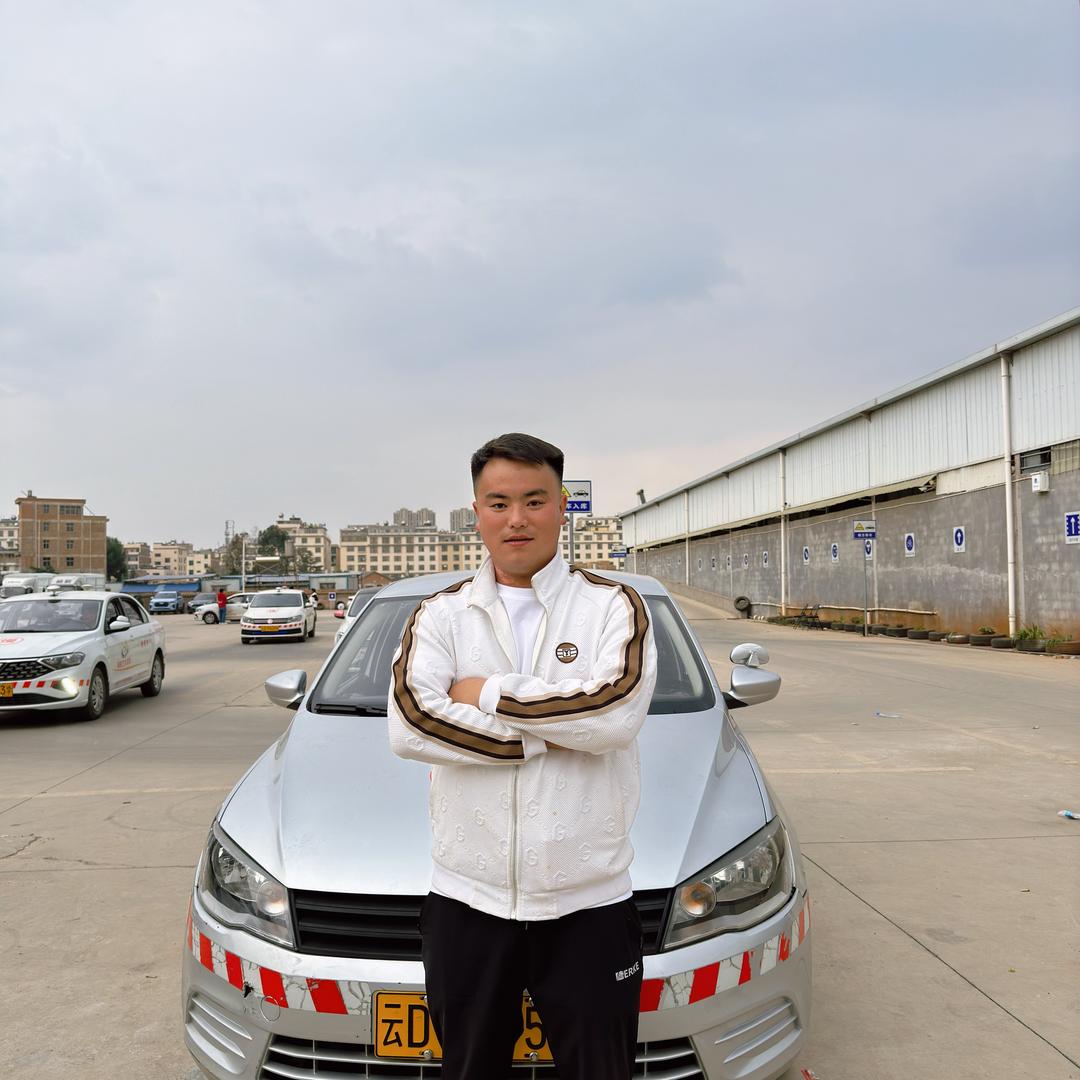 小胖教练🚘🚘🚘