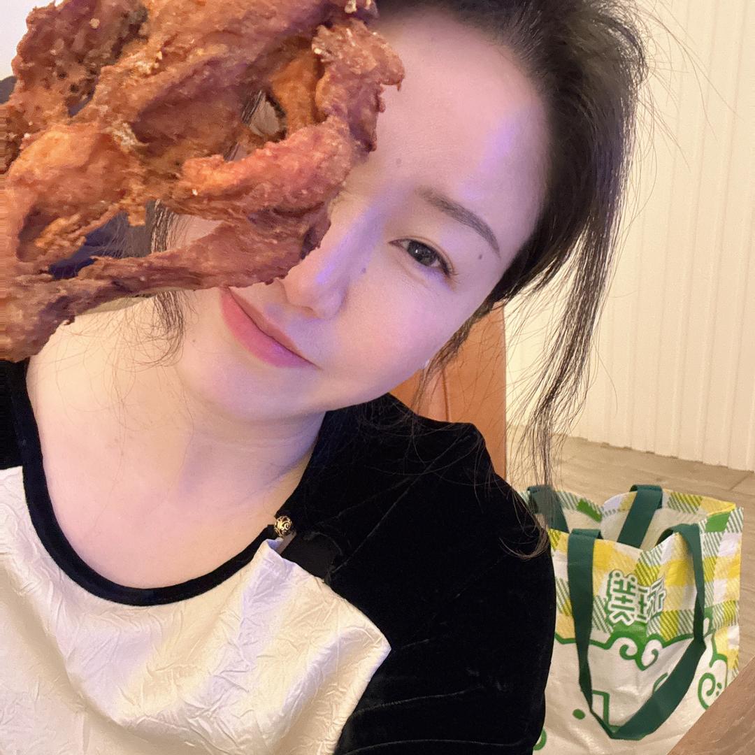 黄小兔🐰